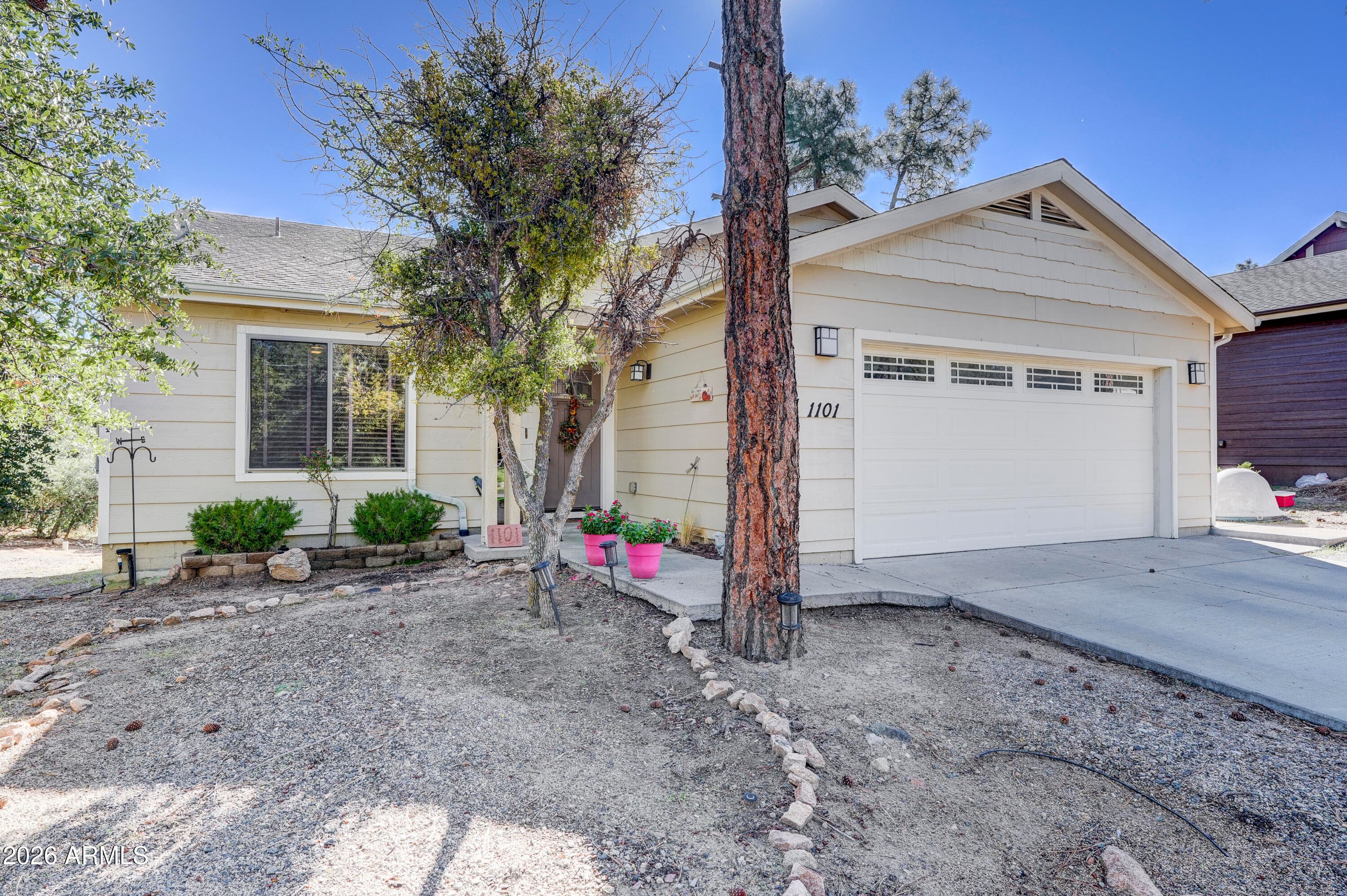 1101 S Milton Avenue, Prescott, AZ 86303 — photo 1 of 29