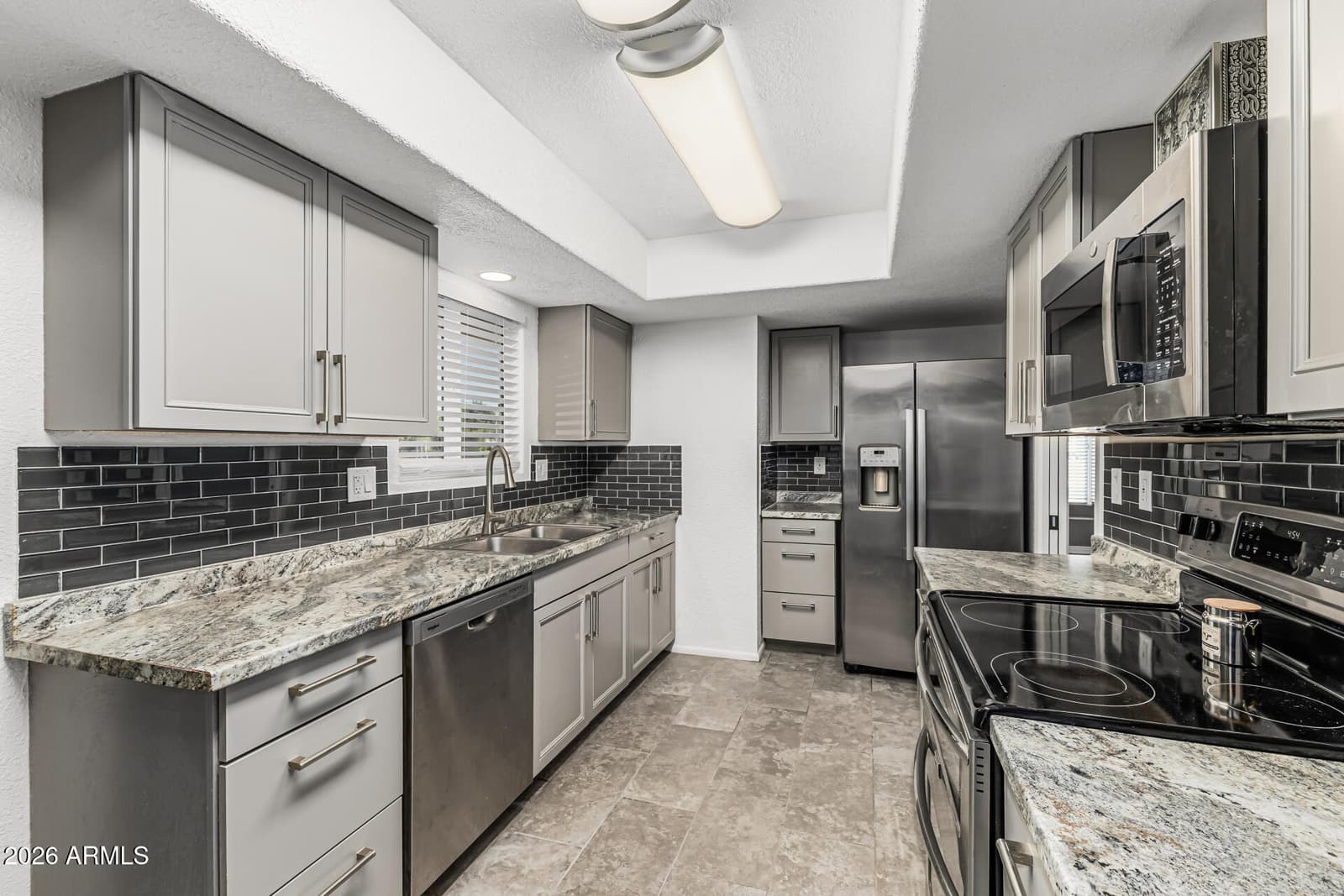 9341 W BRIARWOOD Circle N, Sun City, AZ 85351 — photo 16 of 42