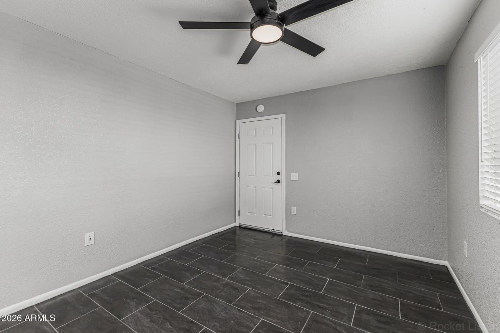 9341 W BRIARWOOD Circle N, Sun City, AZ 85351 — photo 17 of 42