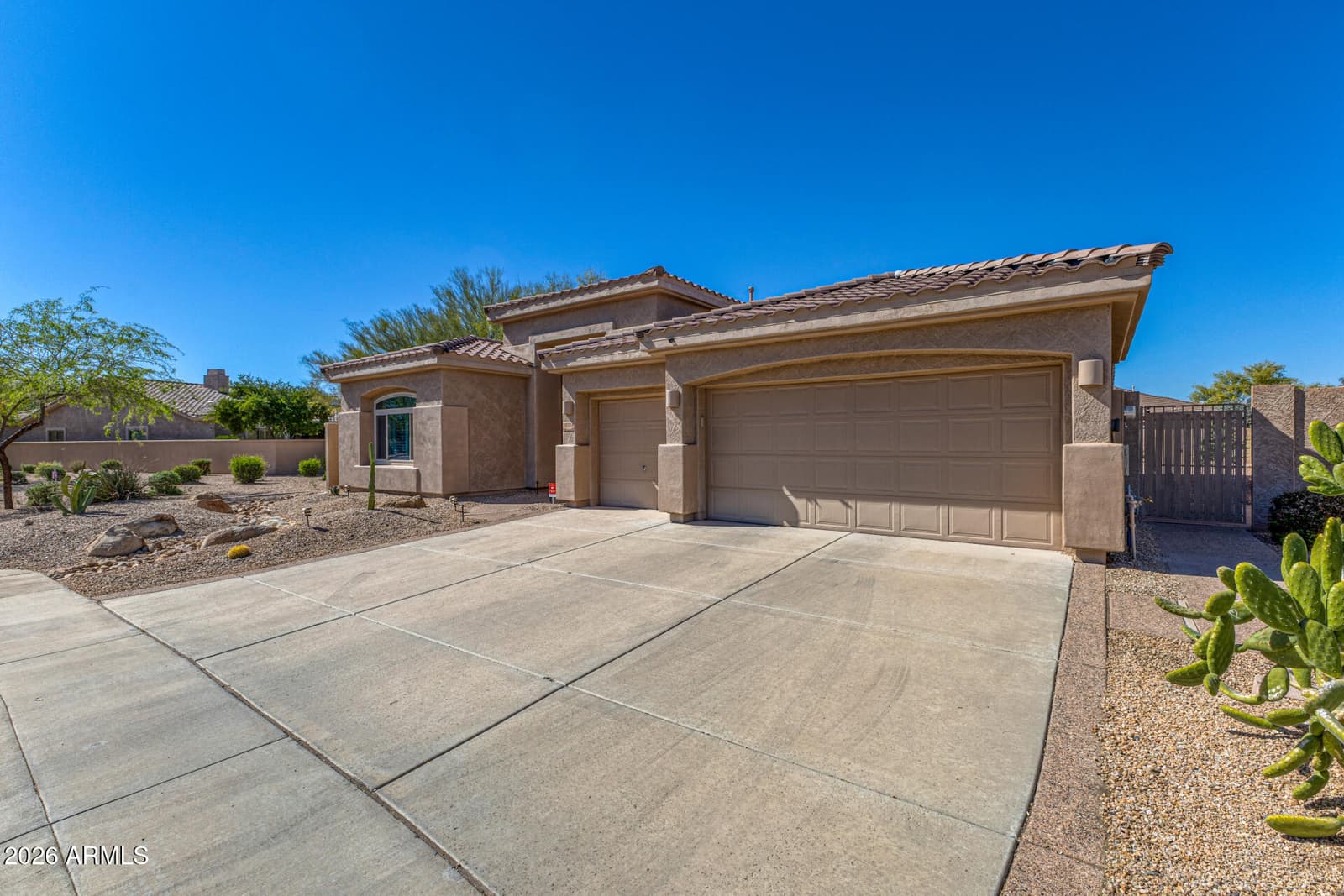 18334 W PIEDMONT Road, Goodyear, AZ 85338 — photo 4 of 54
