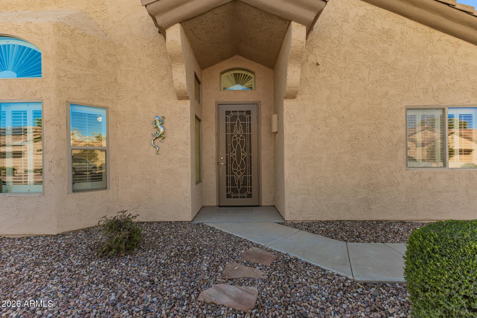 1589 E MANOR Drive, Casa Grande, AZ 85122 — photo 3 of 28