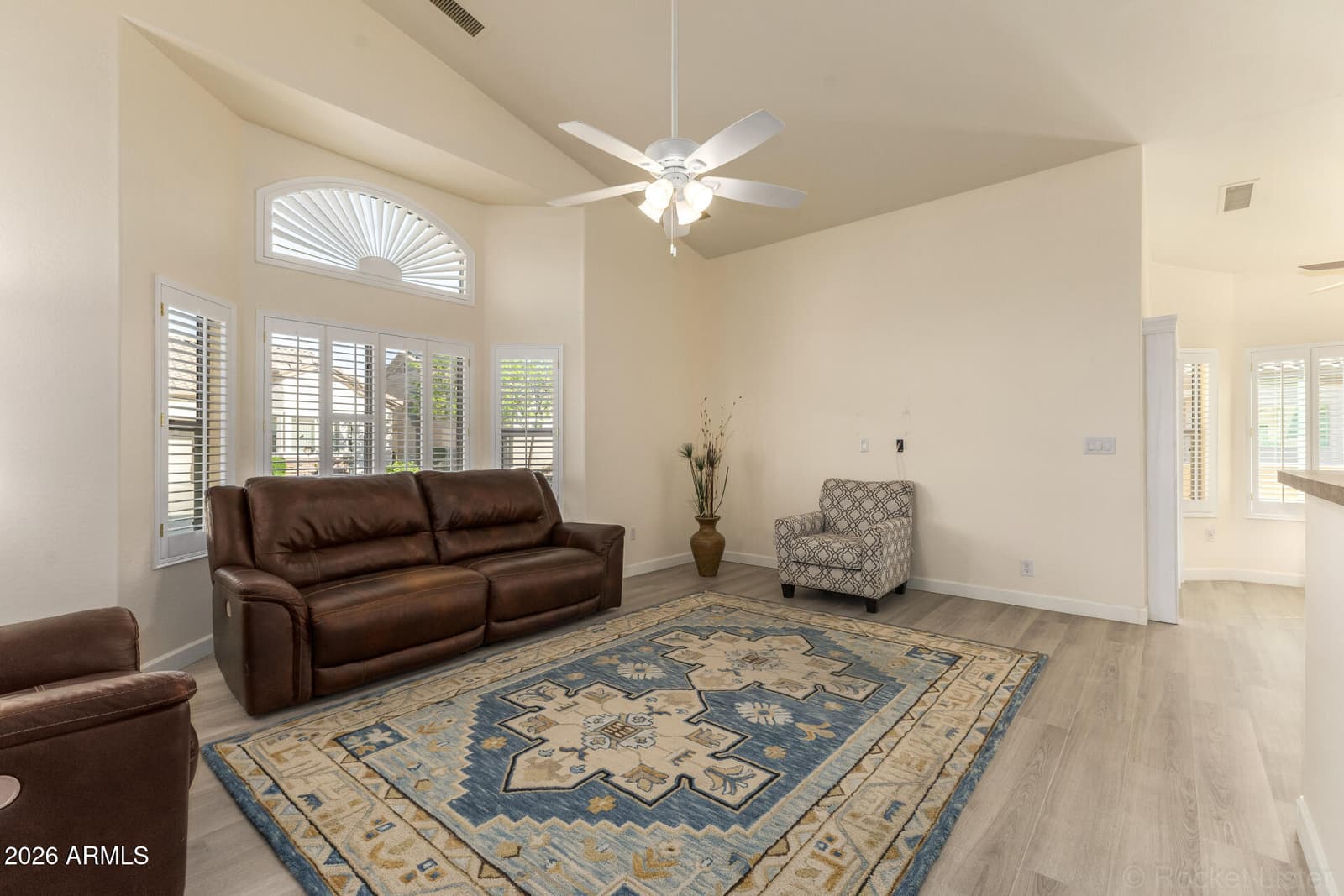 1589 E MANOR Drive, Casa Grande, AZ 85122 — photo 4 of 28