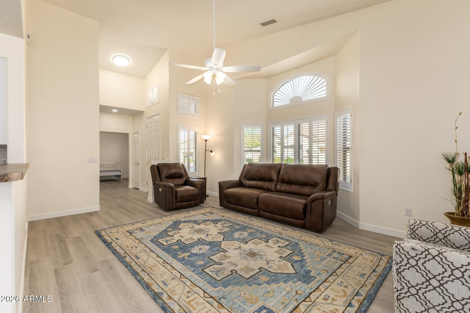 1589 E MANOR Drive, Casa Grande, AZ 85122 — photo 5 of 28