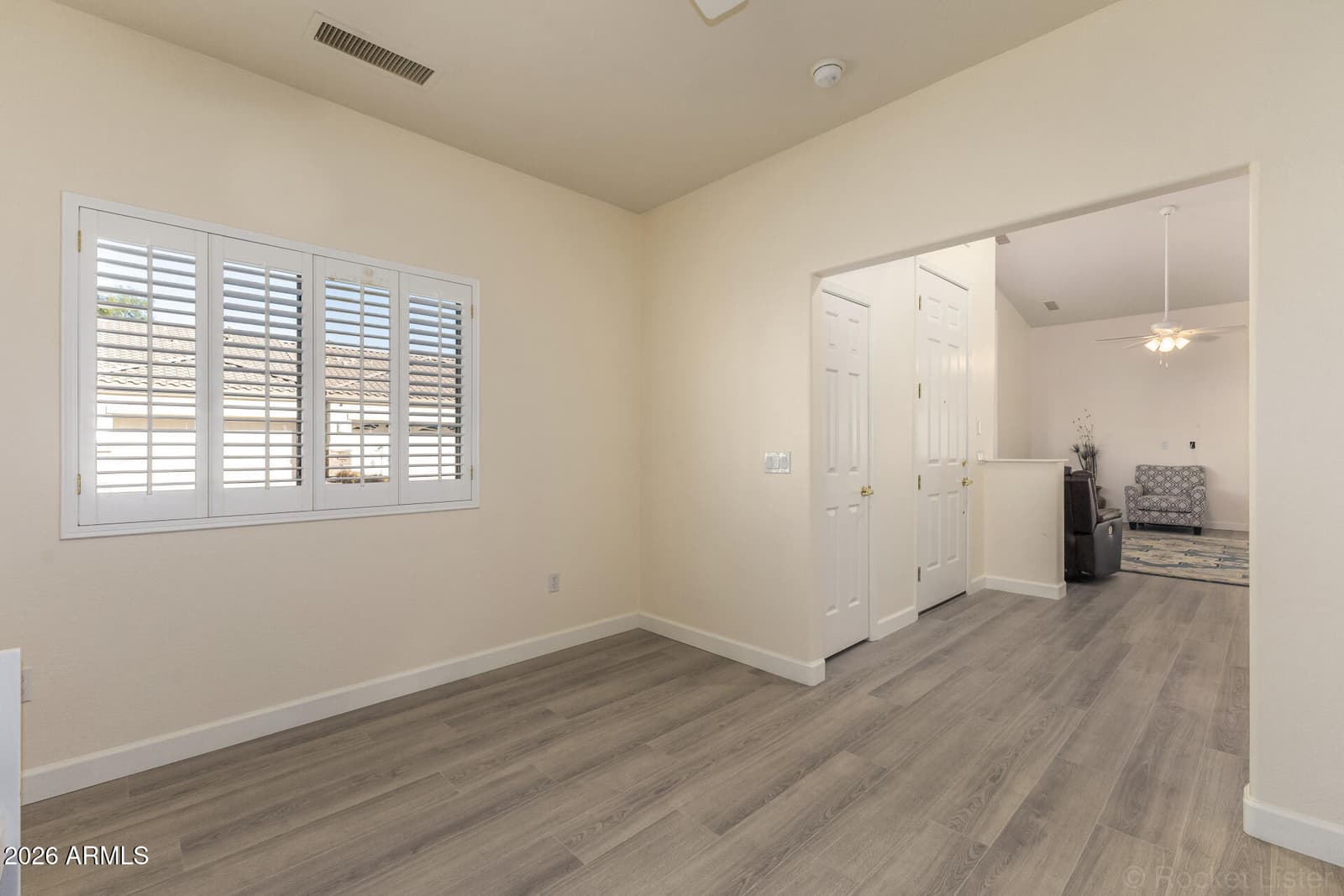 1589 E MANOR Drive, Casa Grande, AZ 85122 — photo 13 of 28