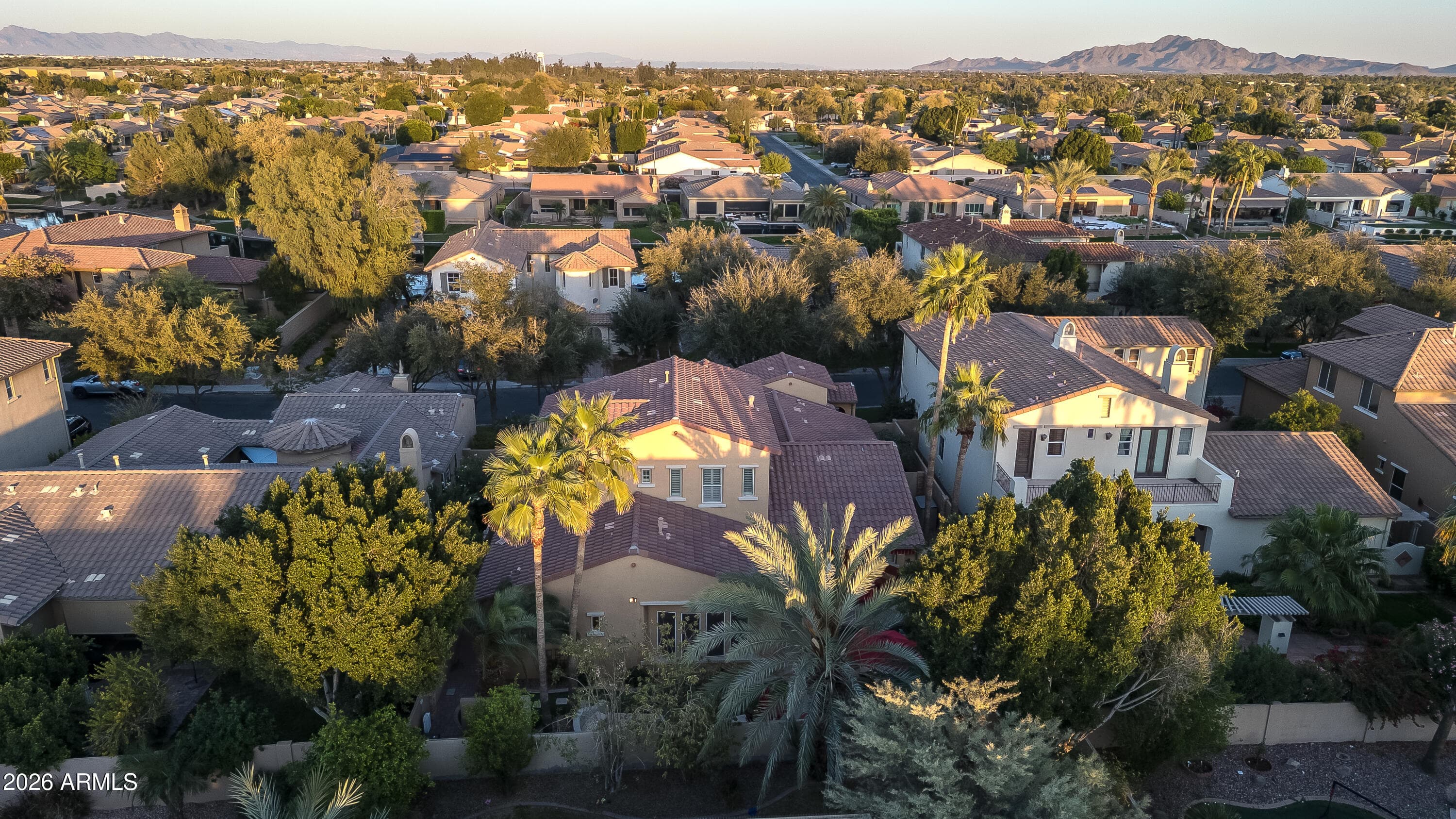 4440 S PECAN Drive, Chandler, AZ 85248 — photo 16 of 34