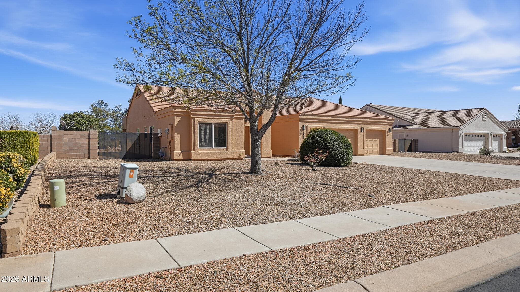 3615 LA TERRAZA Drive, Sierra Vista, AZ 85650 — photo 3 of 55