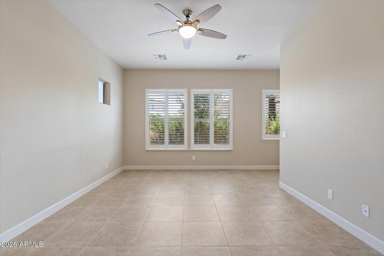 25807 N 19TH Glen, Phoenix, AZ 85085 — photo 11 of 30