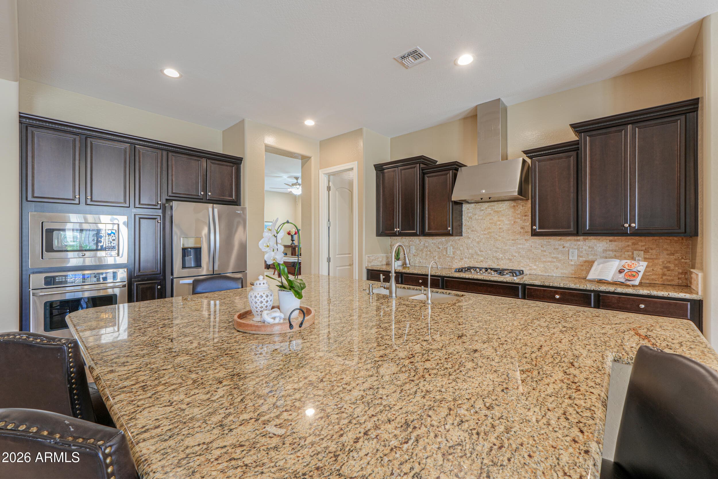 7270 W WHISPERING WIND Drive, Peoria, AZ 85383 — photo 24 of 129
