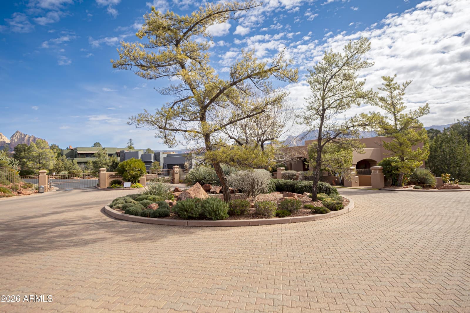 305 CALLE LINDA, Sedona, AZ 86336 — photo 17 of 38