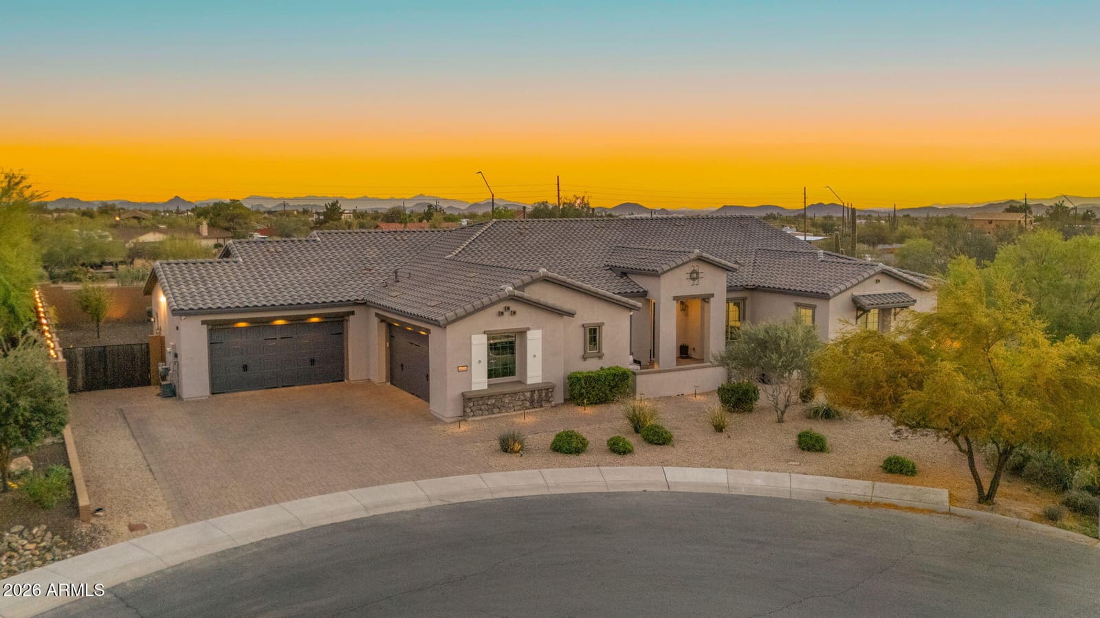 6229 E Gloria Lane, Cave Creek, AZ 85331 — photo 1 of 111