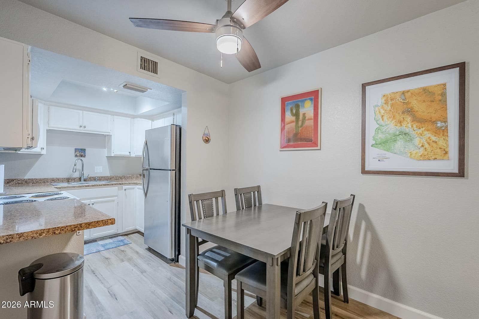 17 E RUTH Avenue 303, Phoenix, AZ 85020 — photo 7 of 22