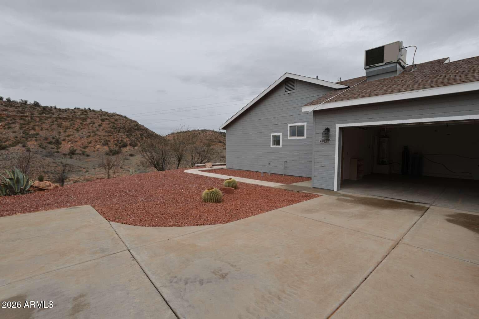 2495 S SEXTON RANCH Road, Cornville, AZ 86325 — photo 14 of 40