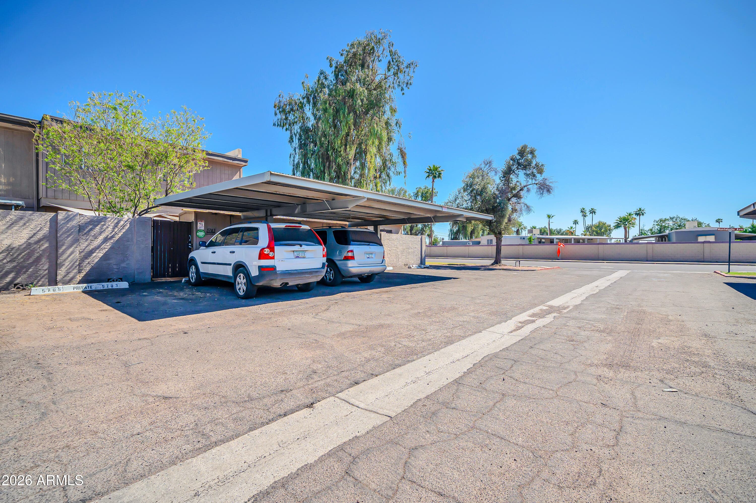 5703 N 43RD Drive, Glendale, AZ 85301 — photo 26 of 36