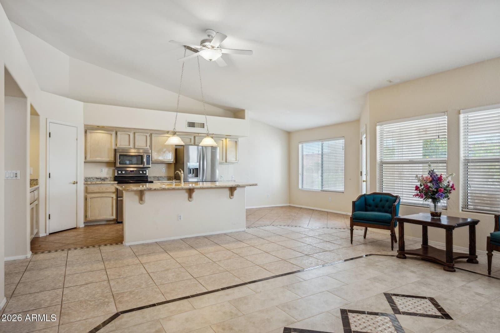 1470 S VILLAS Court, Chandler, AZ 85286 — photo 15 of 77