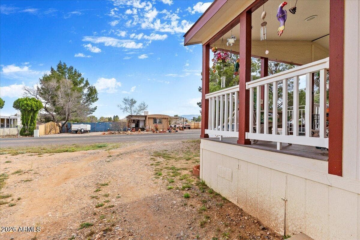 3382 E GRAND VIEW Drive, Cottonwood, AZ 86326 — photo 3 of 20