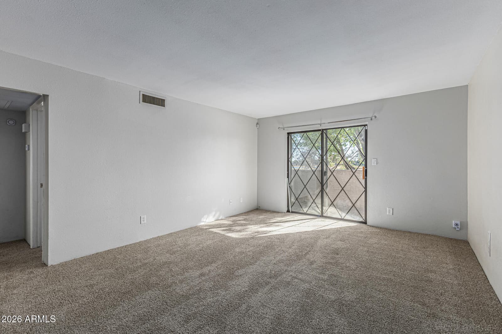 1920 W LINDNER Avenue 210, Mesa, AZ 85202 — photo 7 of 41