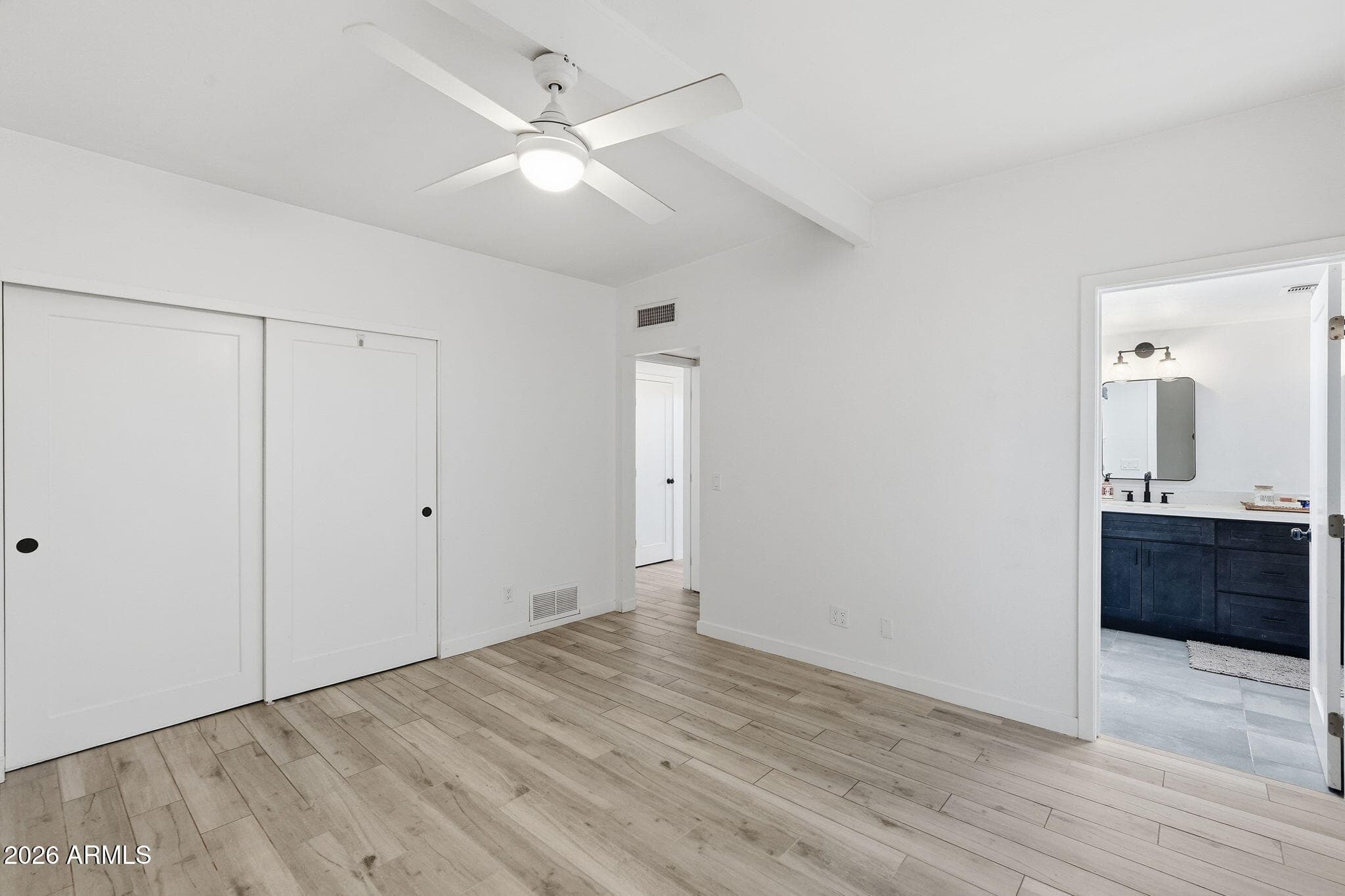 6425 E PARKVIEW Drive, Scottsdale, AZ 85257 — photo 12 of 37
