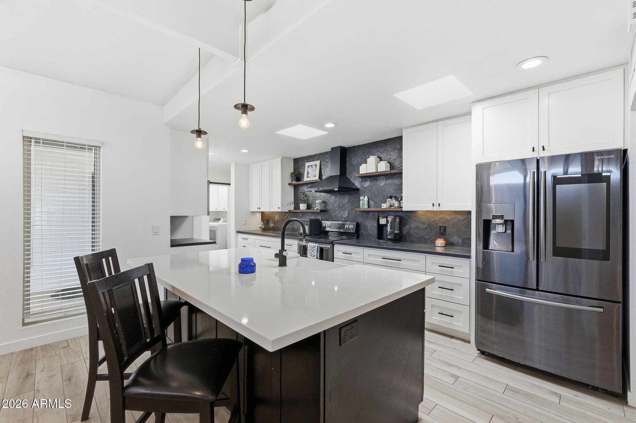 6425 E PARKVIEW Drive, Scottsdale, AZ 85257 — photo 4 of 37