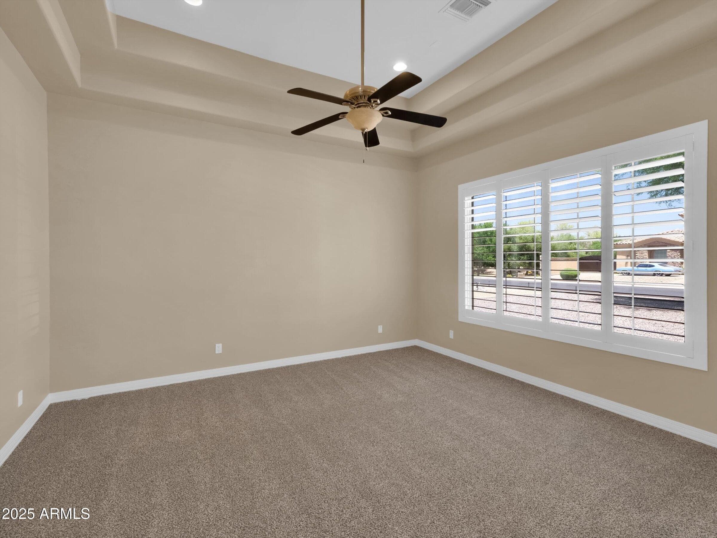 8031 W MORTEN Avenue, Glendale, AZ 85303 — photo 6 of 89