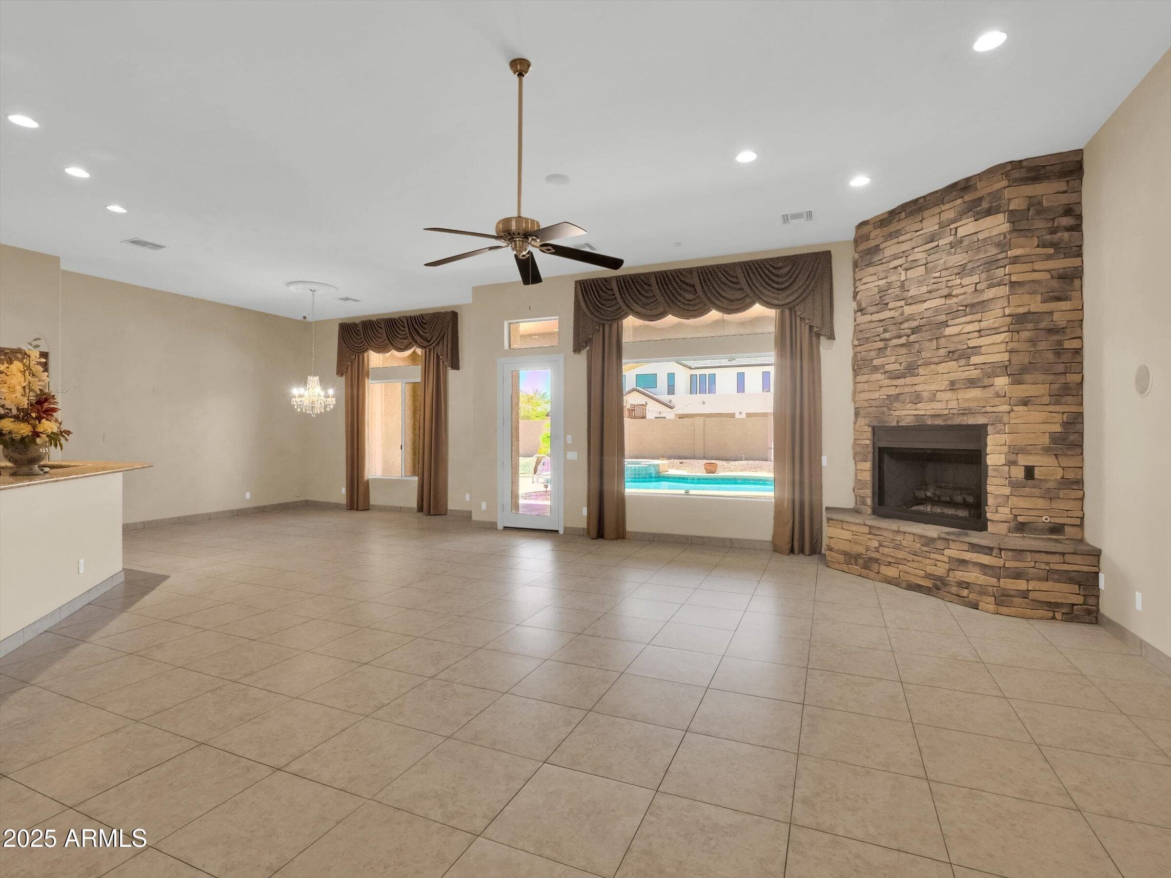 8031 W MORTEN Avenue, Glendale, AZ 85303 — photo 17 of 89