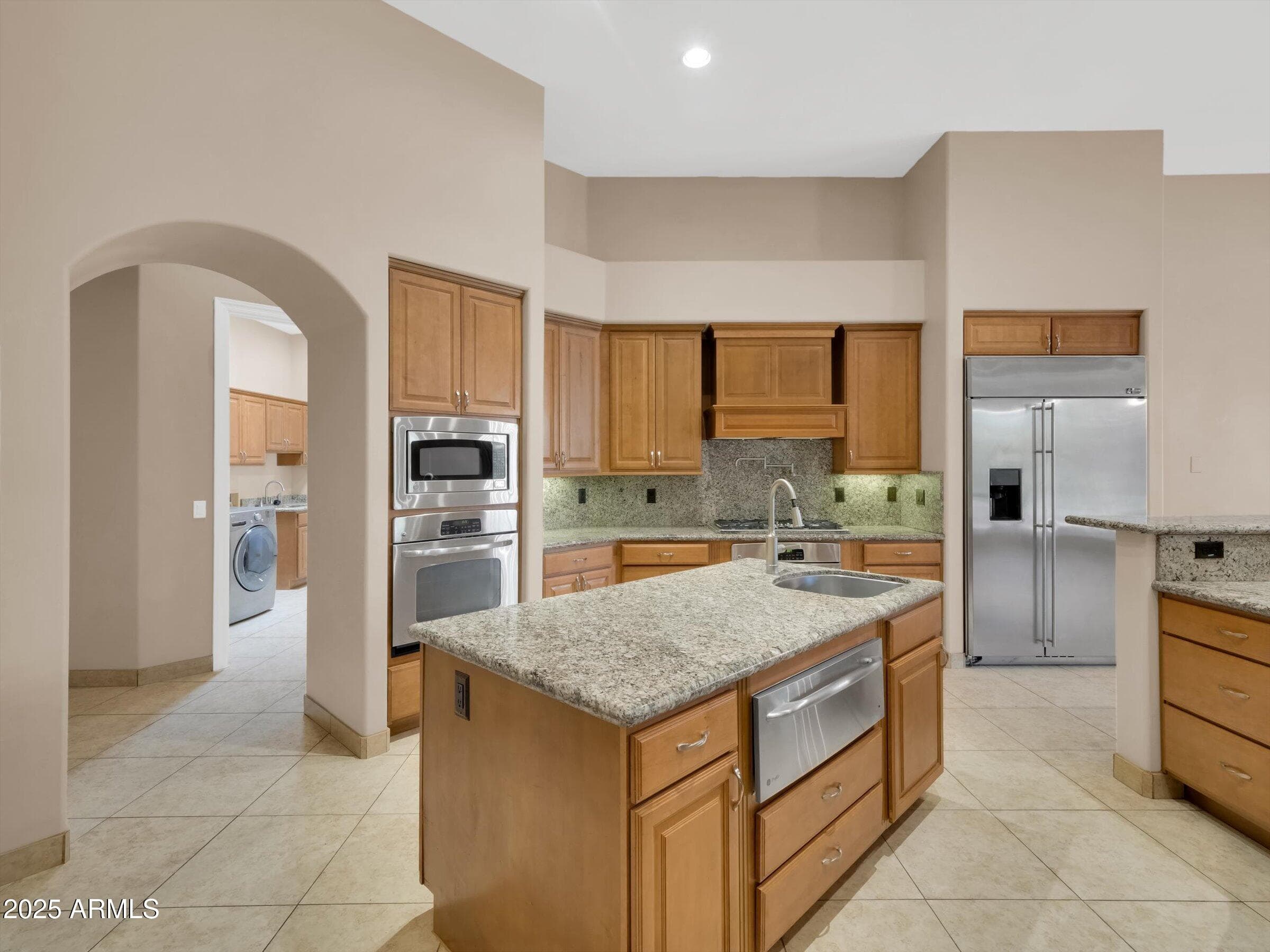 8031 W MORTEN Avenue, Glendale, AZ 85303 — photo 28 of 89