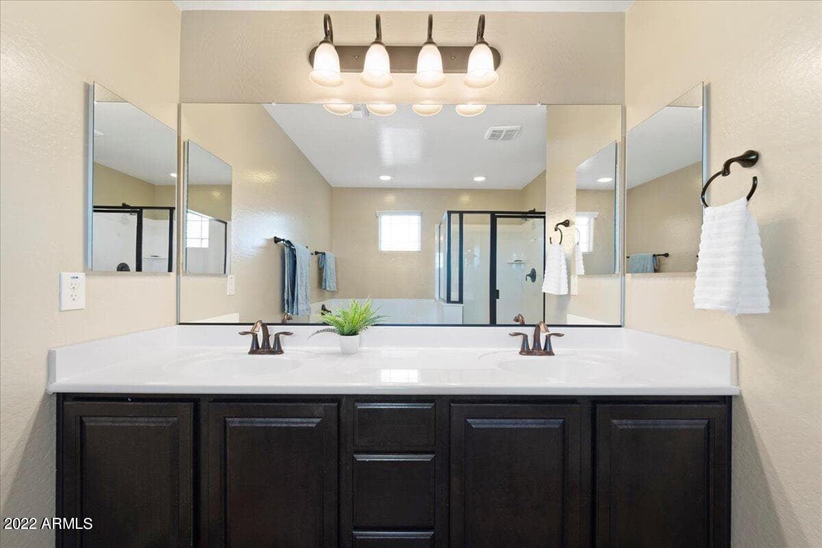 2430 E HAZELTINE Way, Gilbert, AZ 85298 — photo 27 of 72