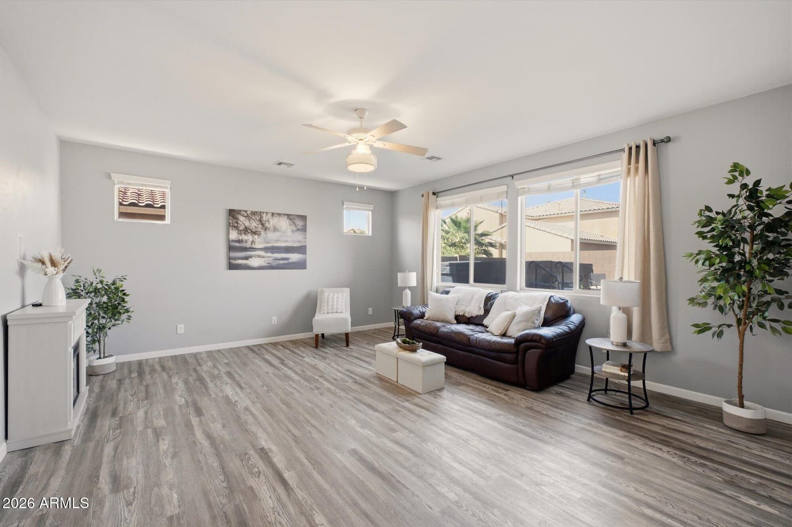 2430 E HAZELTINE Way, Gilbert, AZ 85298 — photo 12 of 72