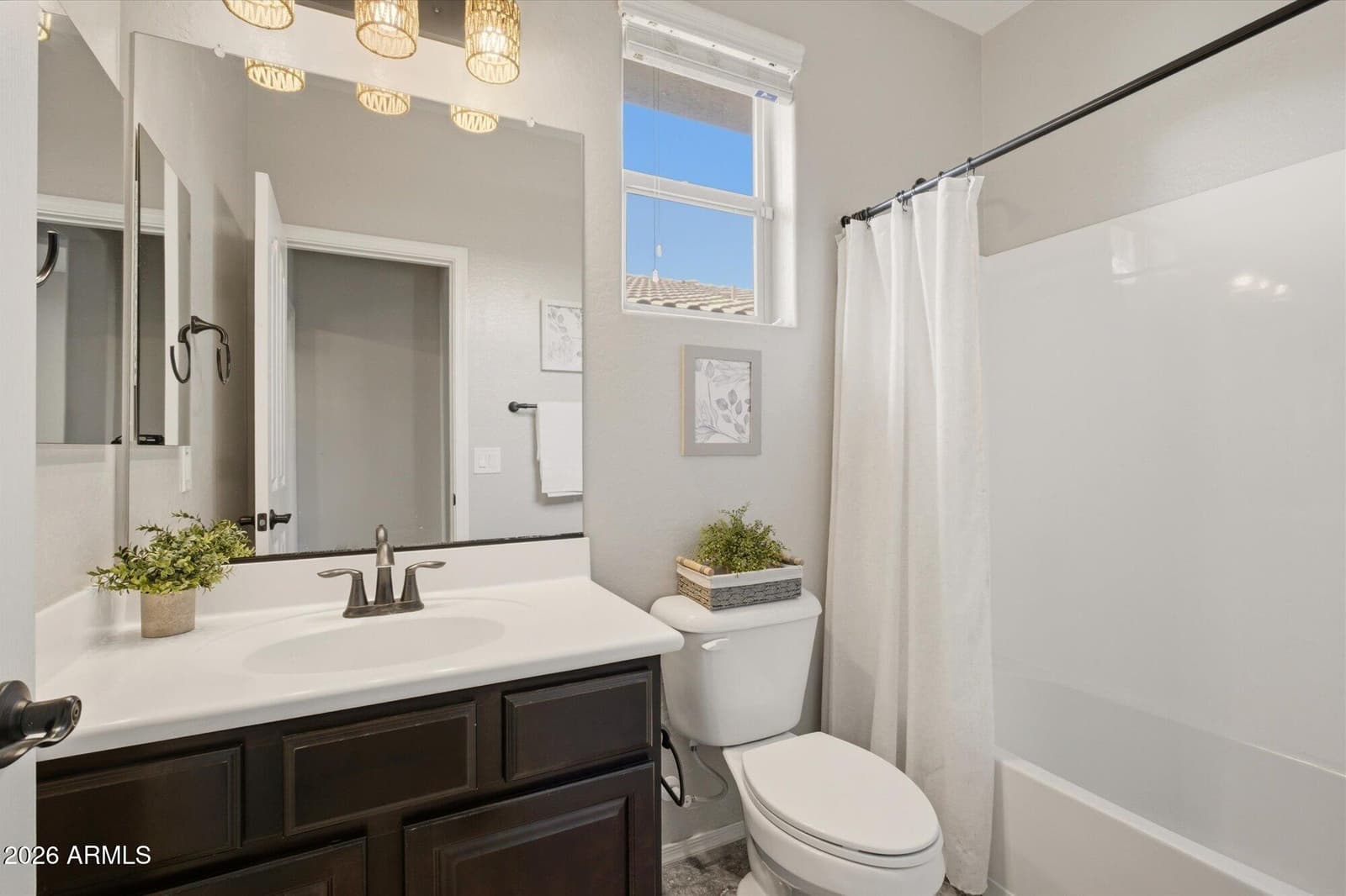 2430 E HAZELTINE Way, Gilbert, AZ 85298 — photo 10 of 72