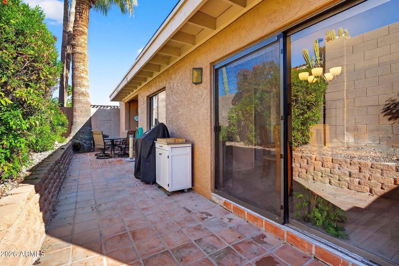 934 E BECKER Lane, Phoenix, AZ 85020 — photo 17 of 18