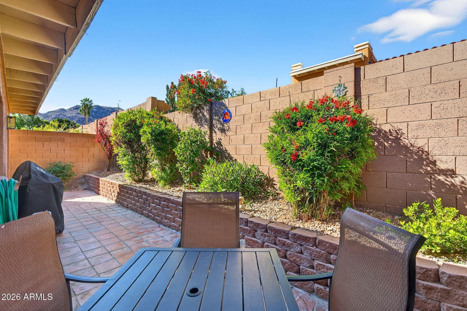 934 E BECKER Lane, Phoenix, AZ 85020 — photo 18 of 18