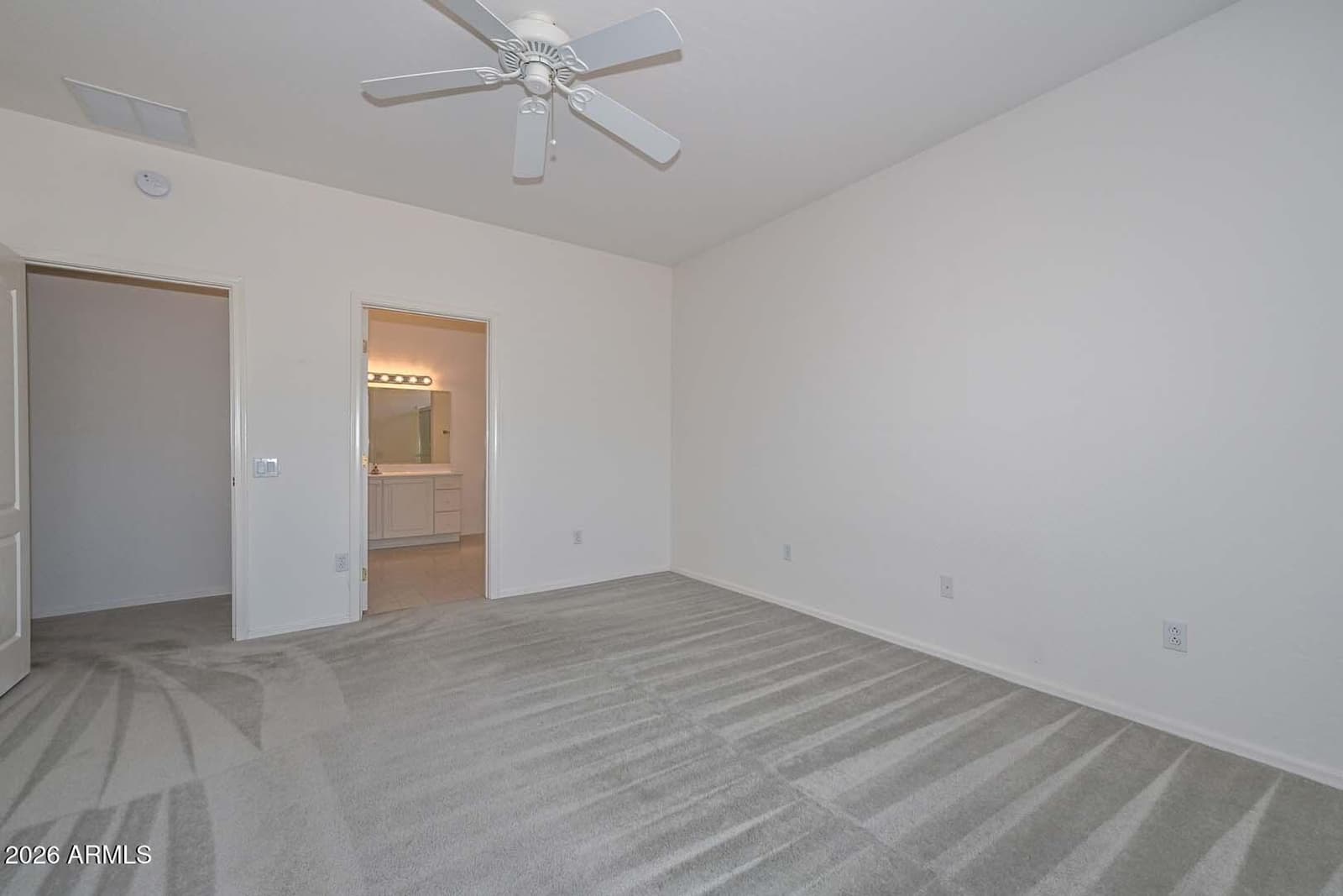 19963 N CRESCENT Way, Surprise, AZ 85374 — photo 7 of 35