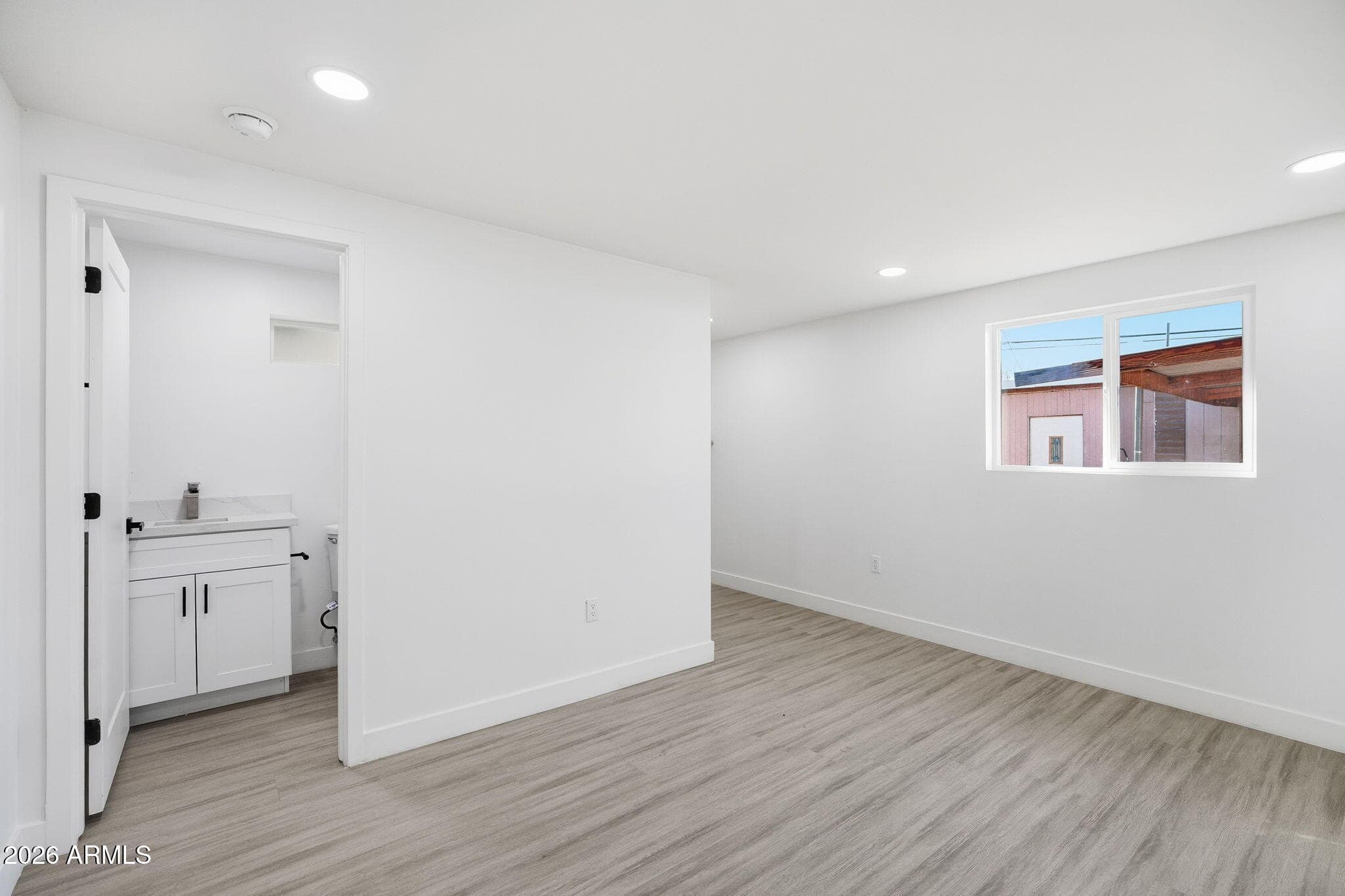 3917 W LINCOLN Street, Phoenix, AZ 85009 — photo 17 of 26