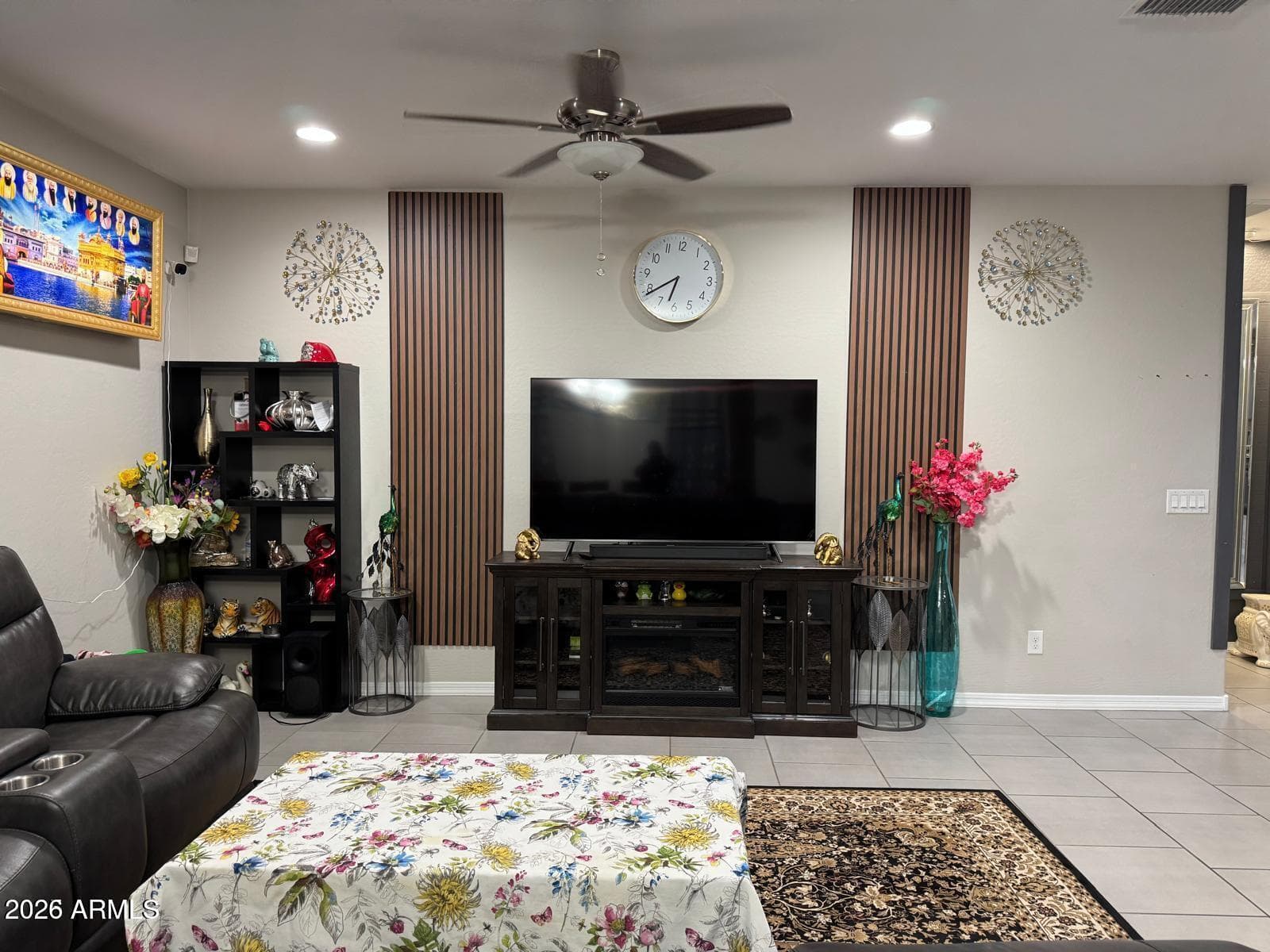 11562 W LEVI Drive, Avondale, AZ 85323 — photo 11 of 32