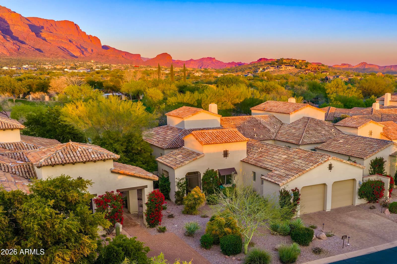2943 S LOOKOUT Ridge, Gold Canyon, AZ 85118 — photo 2 of 47