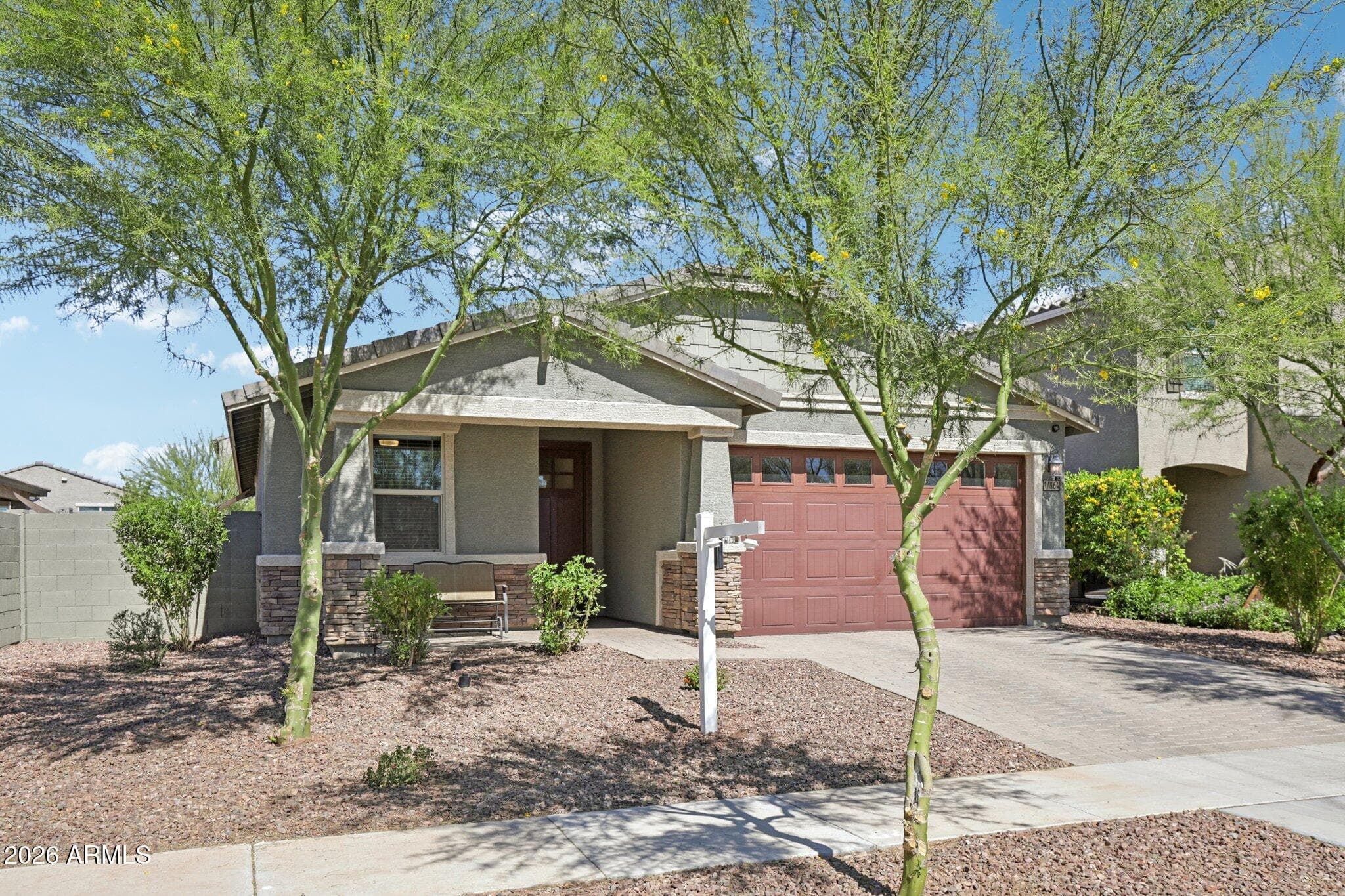 17864 W FETLOCK Trail, Surprise, AZ 85387 — photo 4 of 34