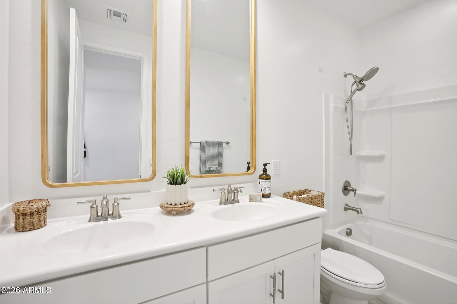 17864 W FETLOCK Trail, Surprise, AZ 85387 — photo 17 of 34
