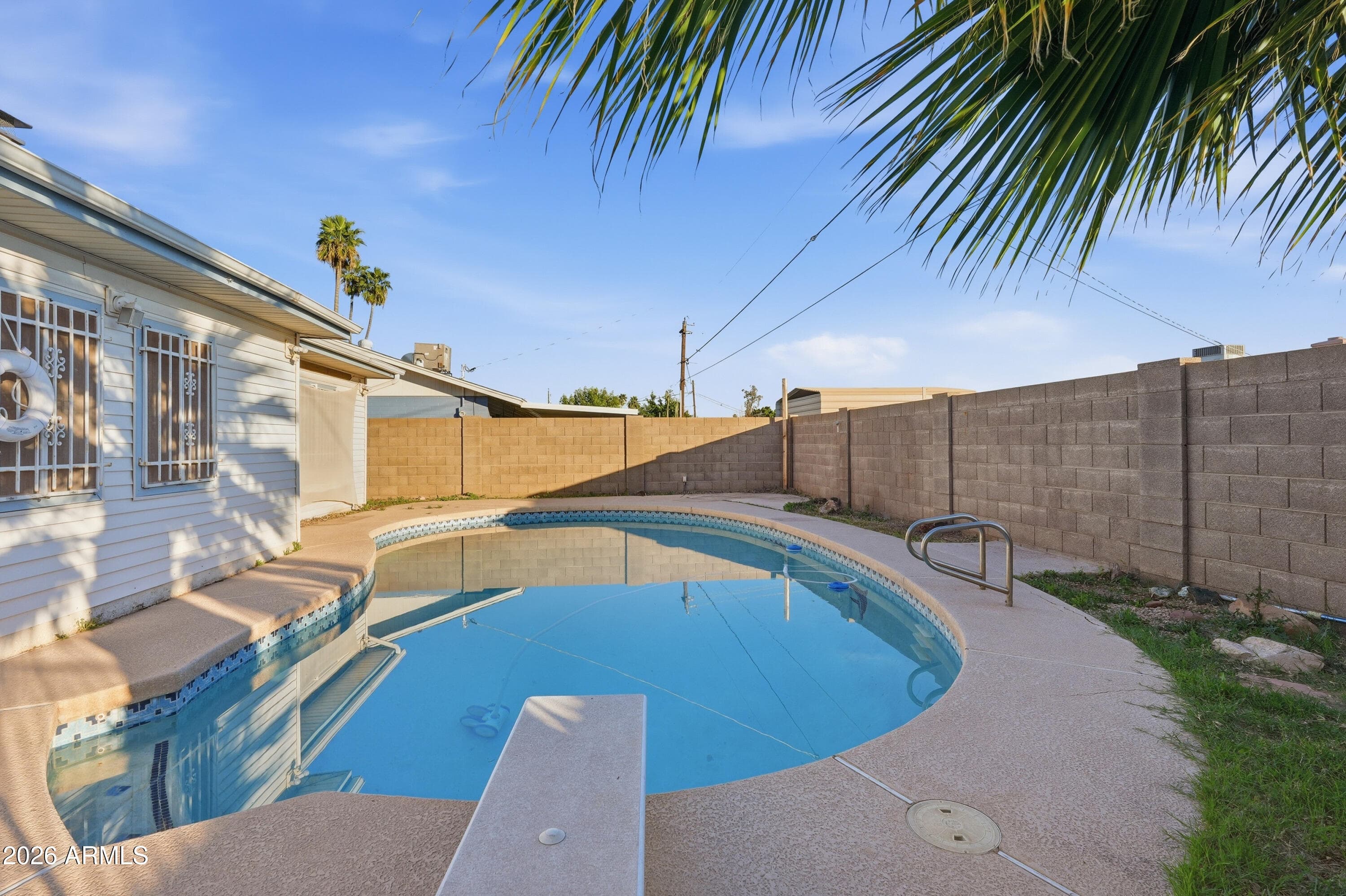 4045 W MONTEBELLO Avenue, Phoenix, AZ 85019 — photo 8 of 46