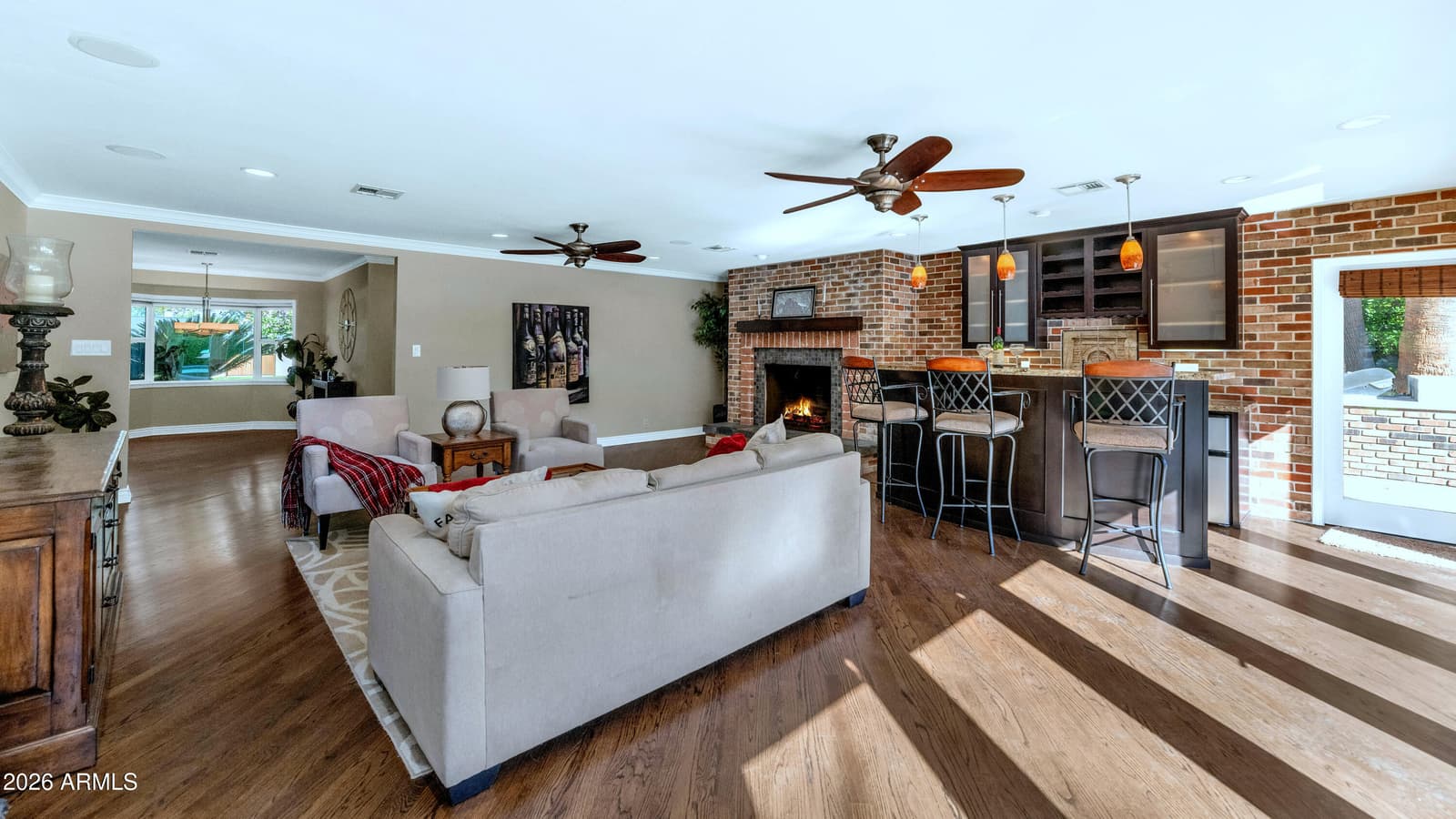 7131 N 12TH Place, Phoenix, AZ 85020 — photo 10 of 43