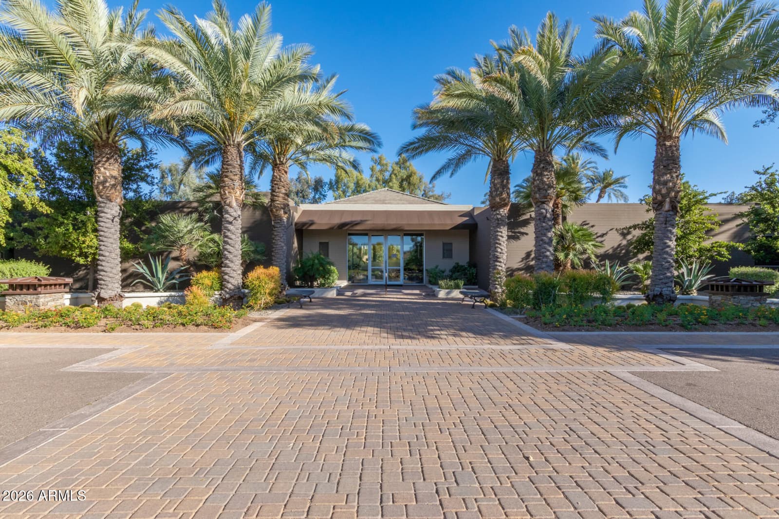7272 E GAINEY RANCH Road 42, Scottsdale, AZ 85258 — photo 35 of 38