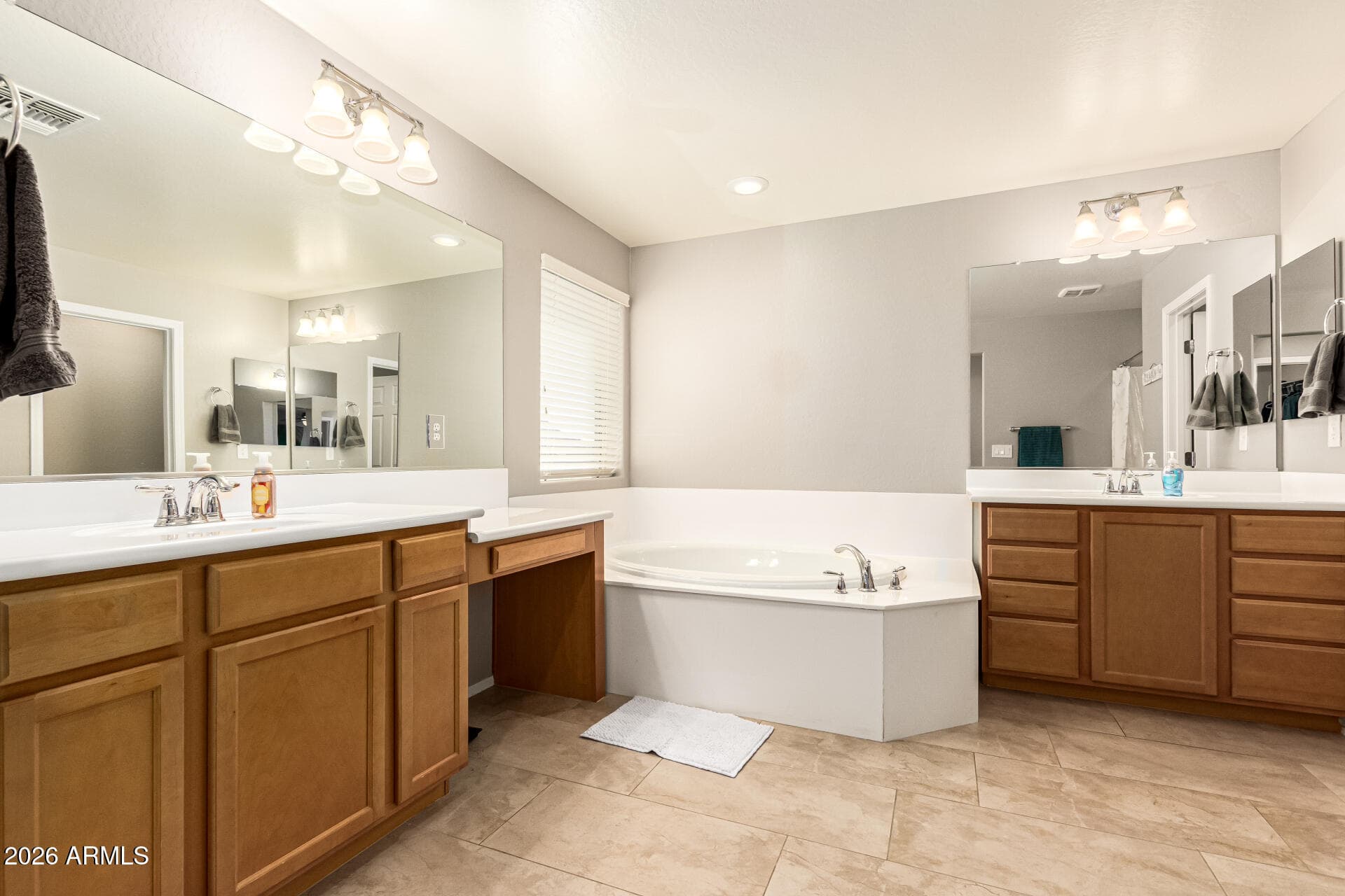 10752 W DESERT ELM Lane, Peoria, AZ 85383 — photo 14 of 29