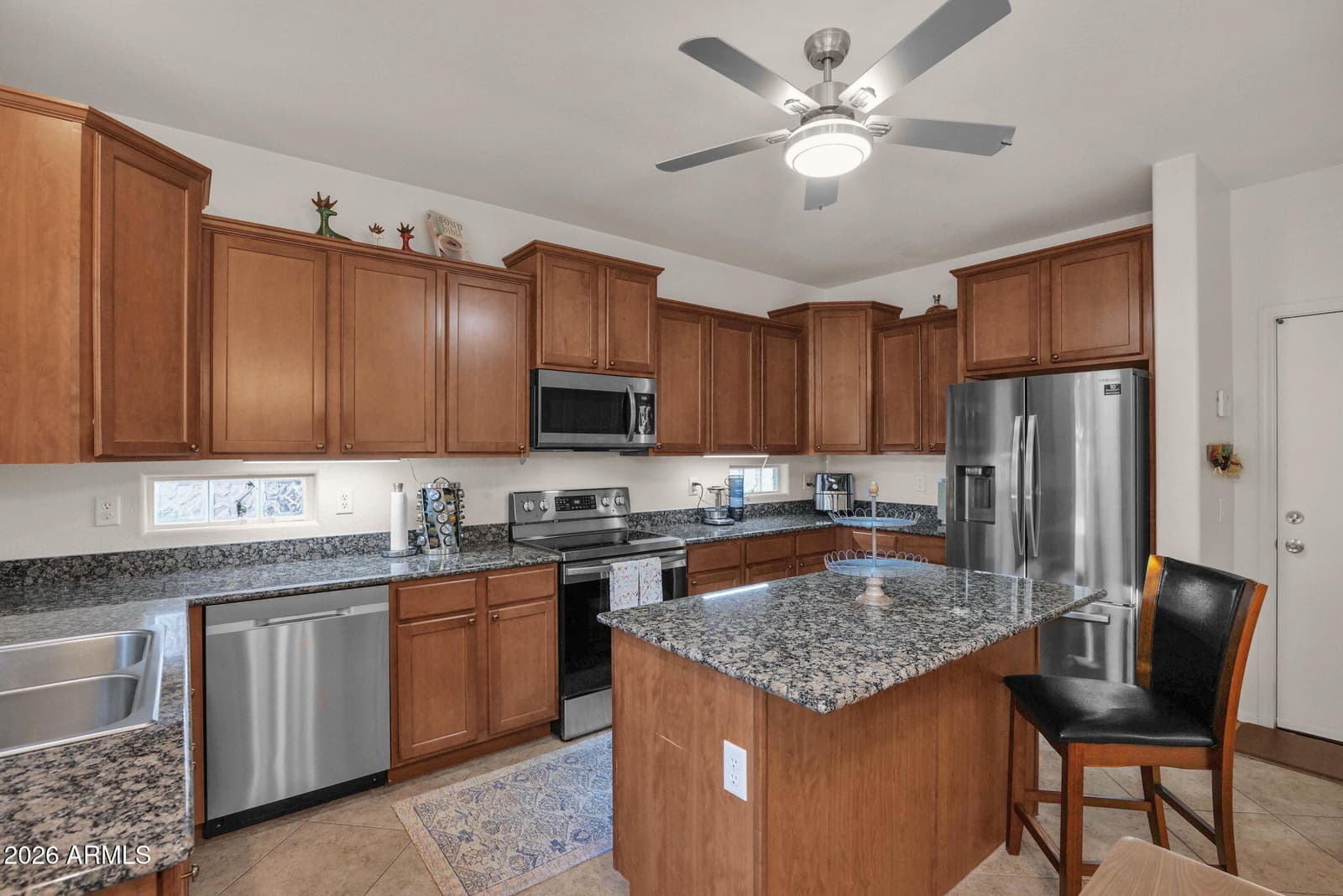 4261 E Milky Way, Gilbert, AZ 85295 — photo 8 of 35