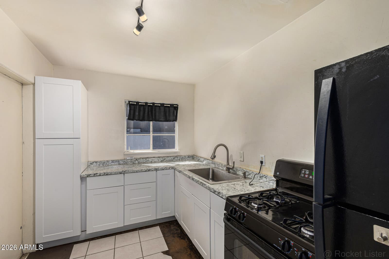 2917 N 19TH Avenue 115, Phoenix, AZ 85015 — photo 8 of 14