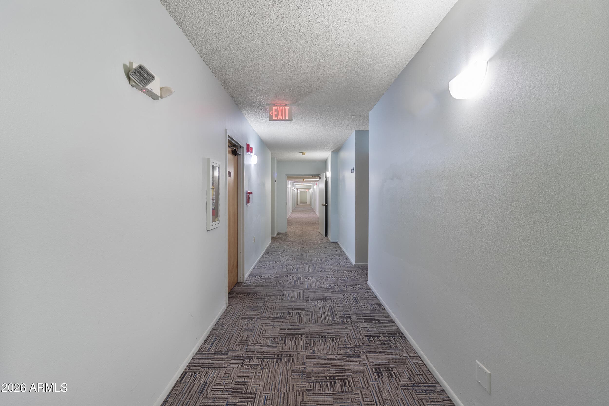 3033 E DEVONSHIRE Avenue 2033, Phoenix, AZ 85016 — photo 26 of 65