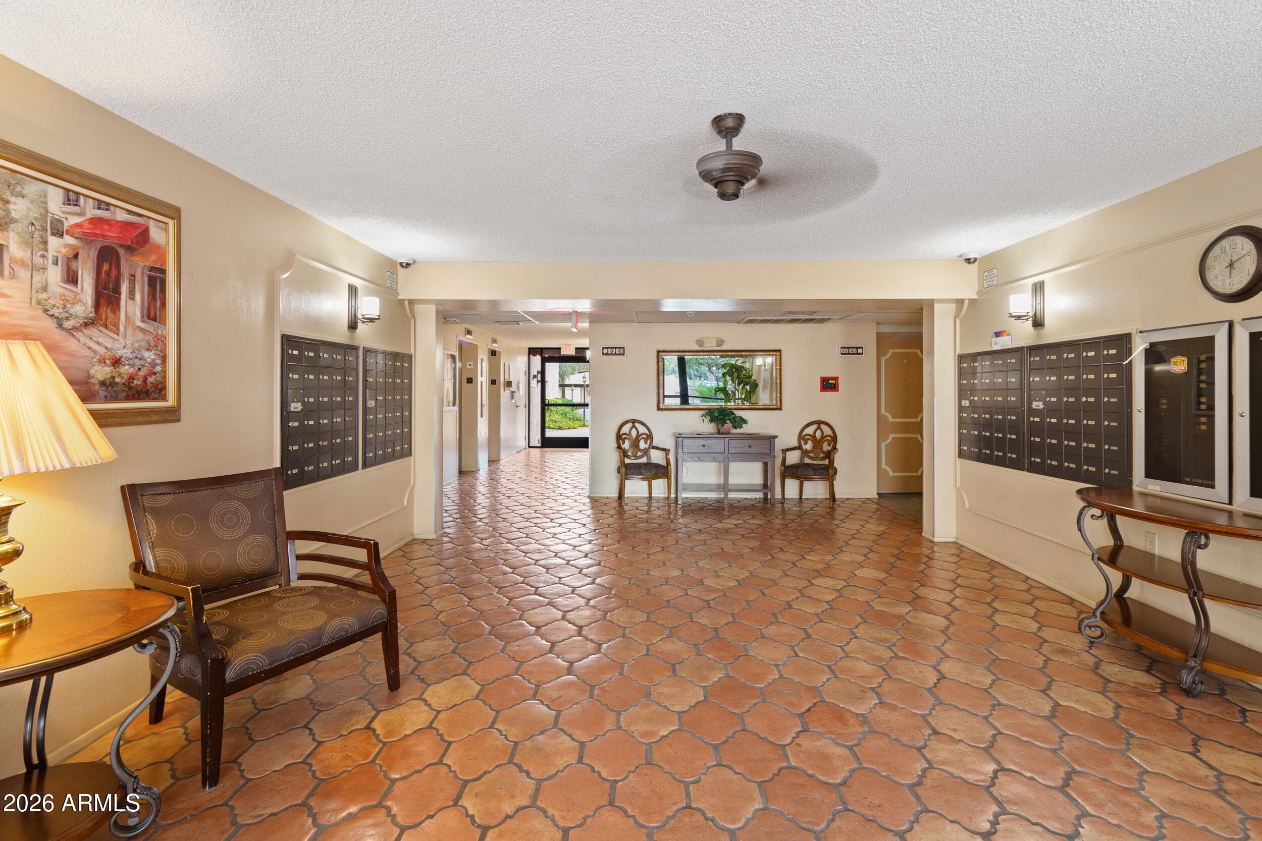 3033 E DEVONSHIRE Avenue 2033, Phoenix, AZ 85016 — photo 32 of 65