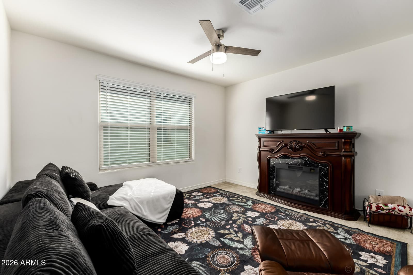 5813 W WARNER Street, Phoenix, AZ 85043 — photo 17 of 33