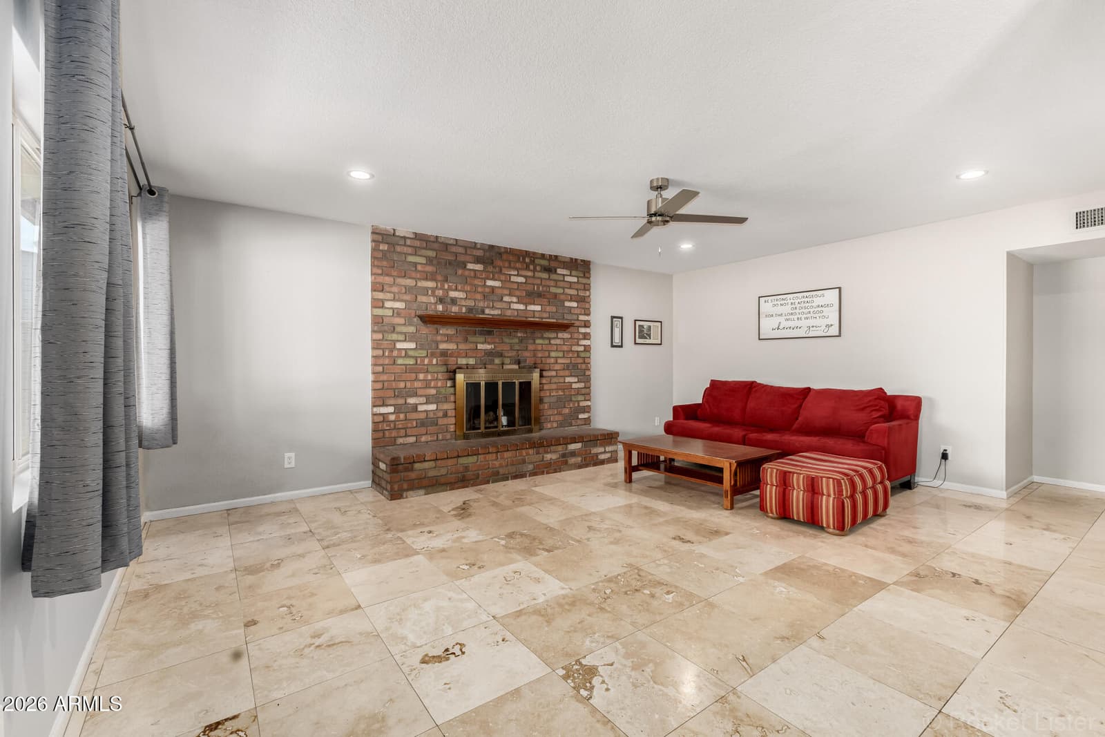 5222 W SWEETWATER Avenue, Glendale, AZ 85304 — photo 8 of 40
