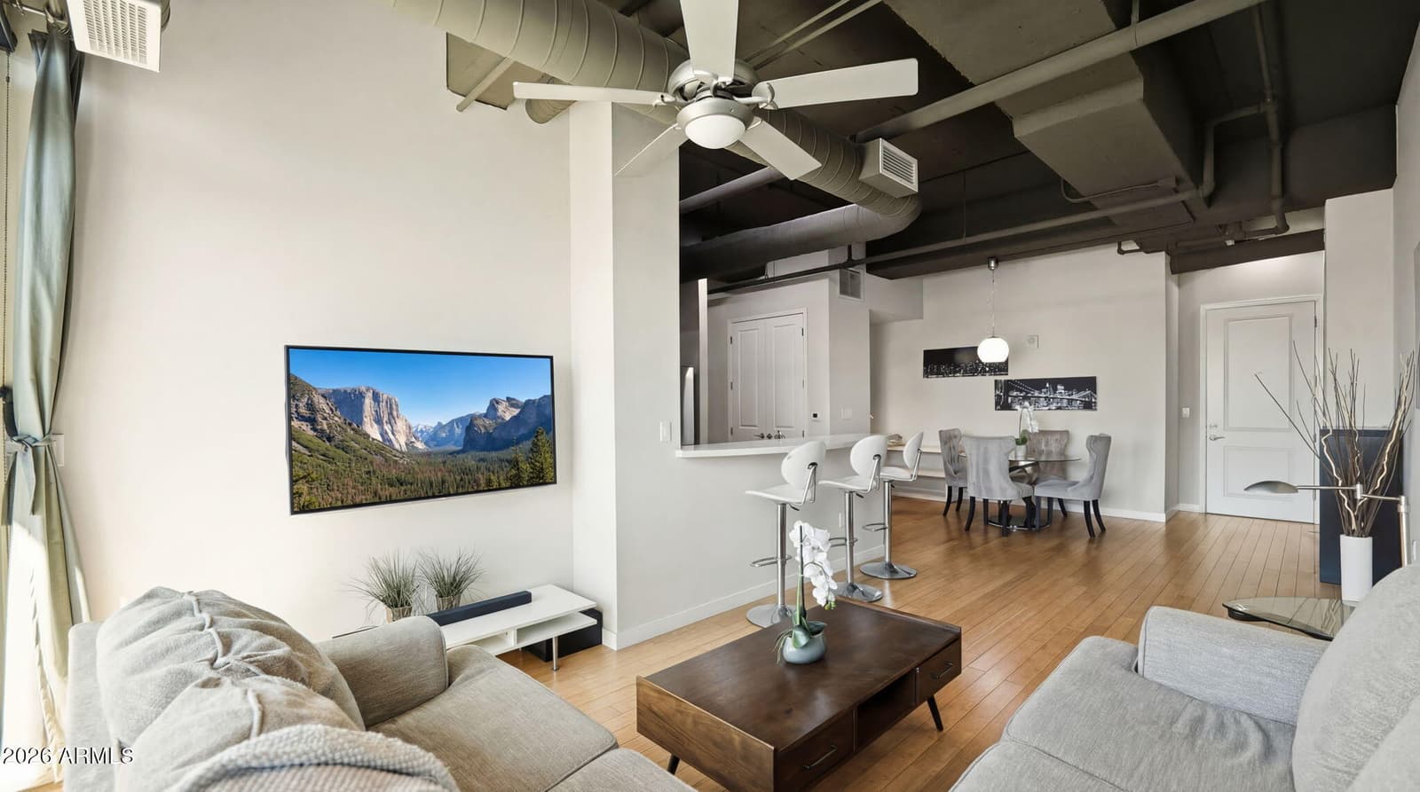 1 E LEXINGTON Avenue 1101, Phoenix, AZ 85012 — photo 13 of 28