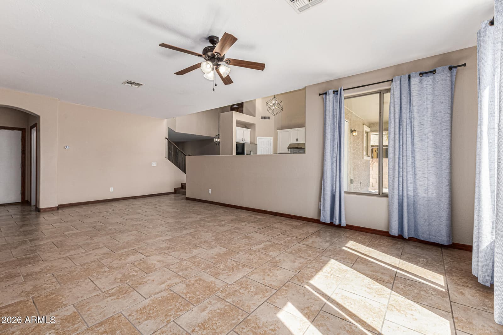 3519 E TONTO Drive, Gilbert, AZ 85298 — photo 9 of 37