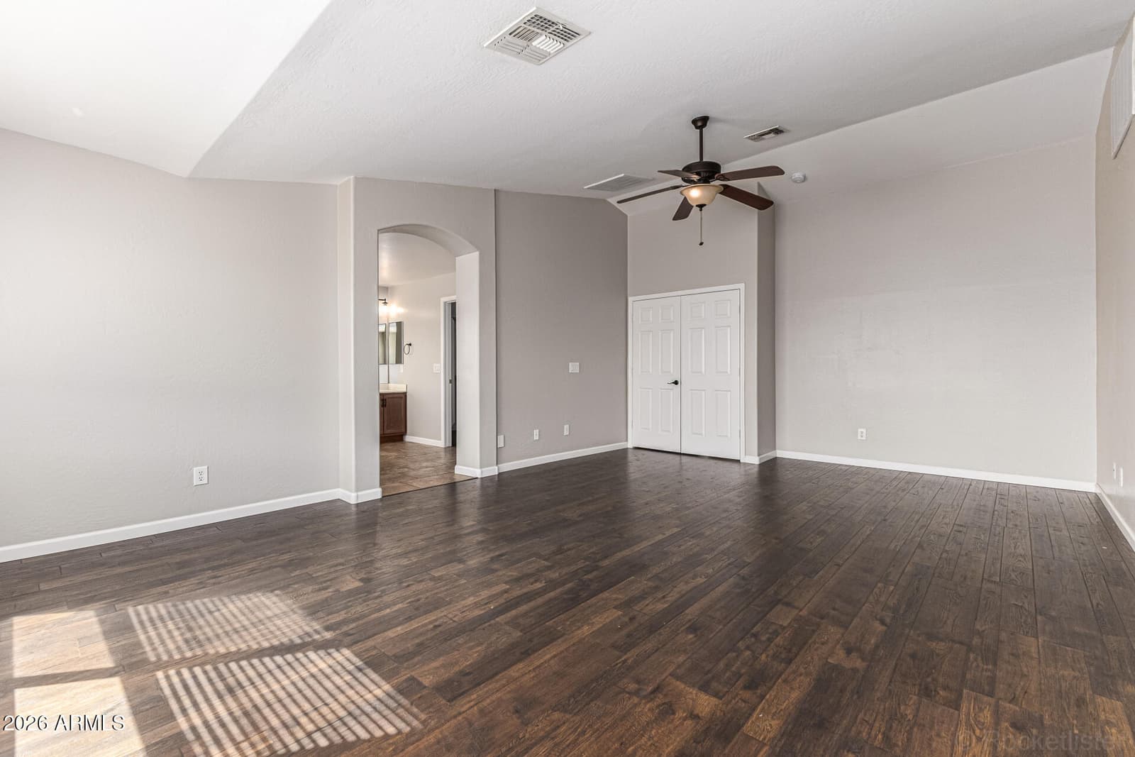 3519 E TONTO Drive, Gilbert, AZ 85298 — photo 16 of 37
