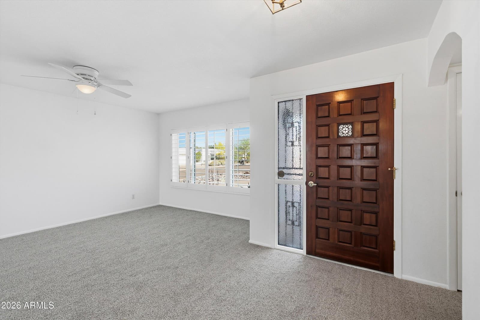 1301 E CANTERBURY Drive, Phoenix, AZ 85022 — photo 5 of 42